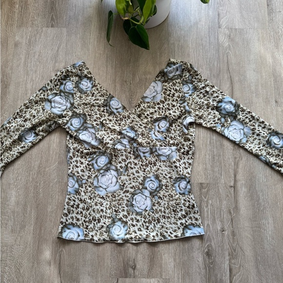 Vintage y2k Floral & Animal Print V Neck Top - Picture 7 of 7